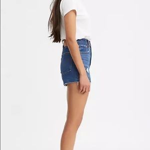 Levi’s ribcage high rise shorts